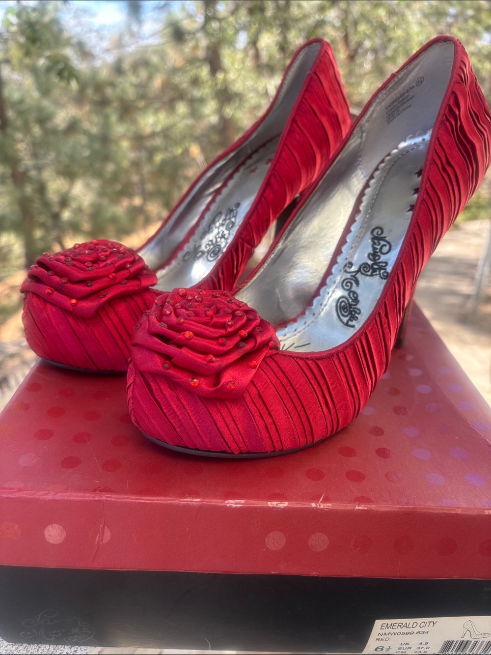 Naughty Monkey Red Satin Pleated Pumps with Rosette